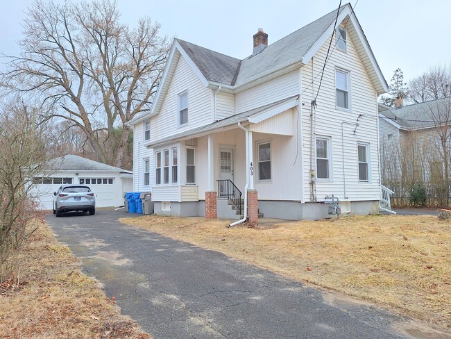 403 Park St in Bristol, CT - Building Photo - Building Photo