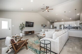 1176 Sycamore Bend Rd in Hickory Creek, TX - Building Photo - Building Photo