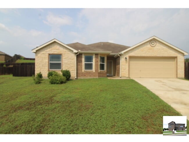 property at 5301 Eagles Nest Dr