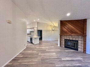 263 Sumption Dr in Columbus, OH - Building Photo - Building Photo