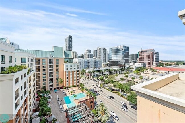 property at 110 N Federal Hwy