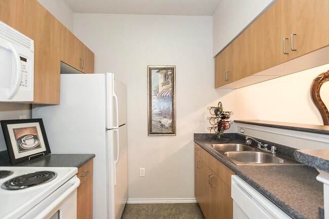 High Meadow Apartments in Durant, OK - Foto de edificio - Building Photo