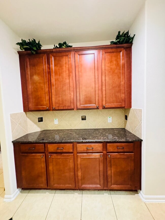 26123 Ginger Gables Ln