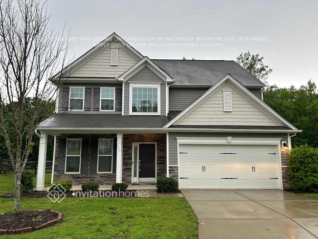 617 Augustus Lane in Mount Holly, NC - Building Photo - Building Photo