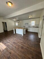 5606 46th St in Lubbock, TX - Building Photo