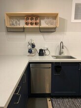 141 Rhodes Av in Toronto, ON - Building Photo - Building Photo
