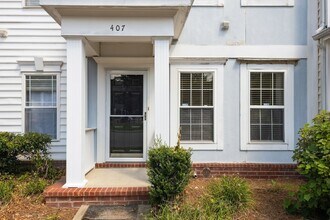 4316 Summercrest Blvd, Unit 407 in Nashville, TN - Building Photo - Building Photo