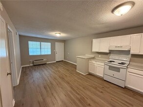 11290 Tanner Williams Rd in Mobile, AL - Building Photo - Building Photo