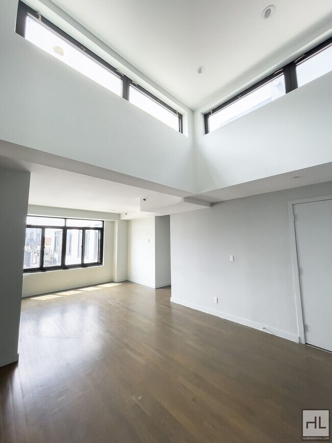 594 Bushwick Ave in Brooklyn, NY - Building Photo - Building Photo