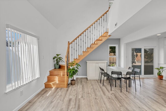 5028 Halwell Dr in Virginia Beach, VA - Building Photo - Building Photo