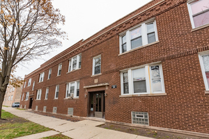 Barry Apartments in Chicago, IL - Building Photo - Primary Photo