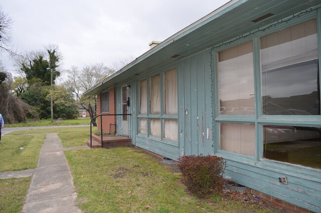 306 S William St in Goldsboro, NC - Building Photo - Building Photo