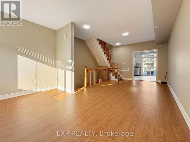 property at 11 Saddlecreek Dr