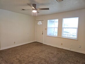 8311 Vera Lou St in Houston, TX - Building Photo - Building Photo