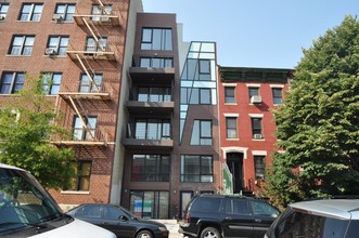 251 S 3rd St in Brooklyn, NY - Building Photo - Building Photo