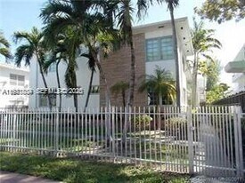 1045 Lenox Ave. in Miami Beach, FL - Building Photo