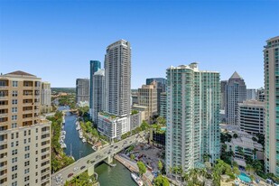 511 SE 5th Ave in Fort Lauderdale, FL - Building Photo