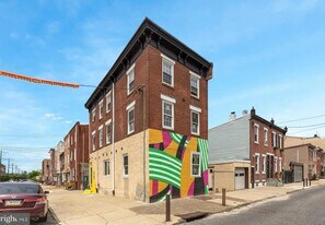 2723 E Huntingdon St, Unit 2nd Floor in Philadelphia, PA - Building Photo