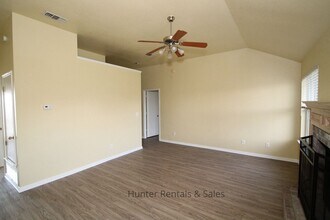 2506 Eastwood Dr in Killeen, TX - Foto de edificio - Building Photo