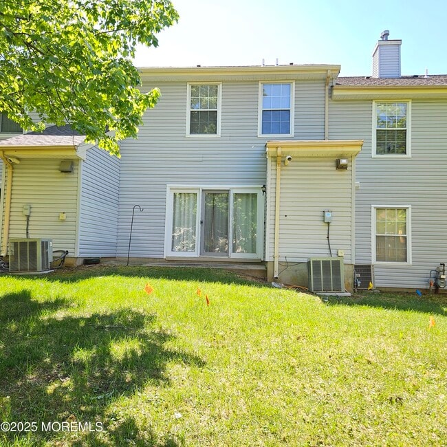 50 Christopher Ct in Freehold, NJ - Building Photo - Building Photo