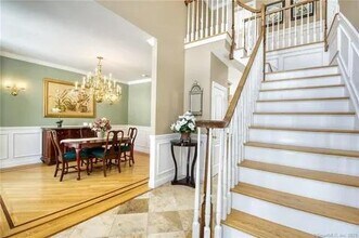 6 Romano Ct in Farmington, CT - Building Photo - Building Photo