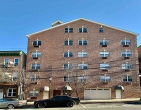 1720 New York Ave in Union City, NJ - Building Photo - Building Photo