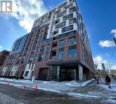 30 Dreamers Wy in Toronto, ON - Building Photo