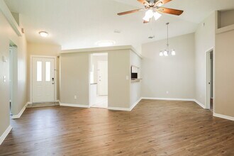 2520 Ambrosia Dr in Middleburg, FL - Building Photo - Building Photo
