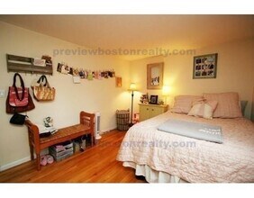 36 Bellvista Rd, Unit 14 in Boston, MA - Building Photo - Building Photo