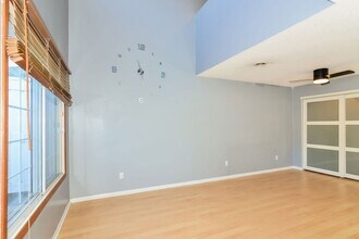 13156 Spencer Sweet Pea Ln in Eden Prairie, MN - Building Photo - Building Photo