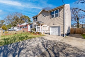 2426 Birch St in Norfolk, VA - Building Photo - Building Photo