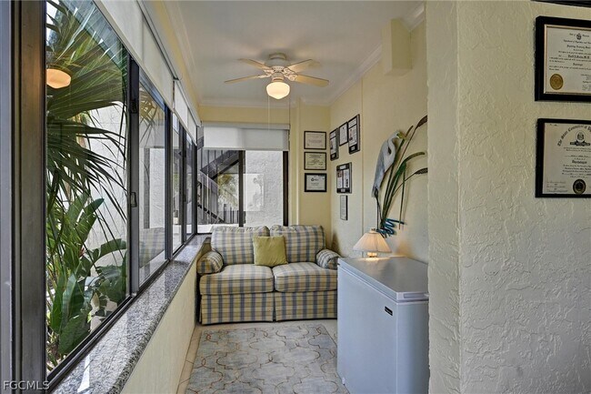 property at 4821 S Landings Dr