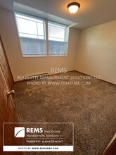 Golden Eagle Apartments in Mauston, WI - Building Photo - Building Photo