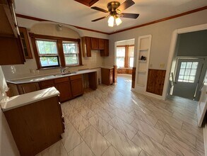 4131 W Lake Rd in Erie, PA - Foto de edificio - Building Photo