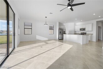 14905 Palamos Cir in Ft. Myers, FL - Building Photo - Building Photo