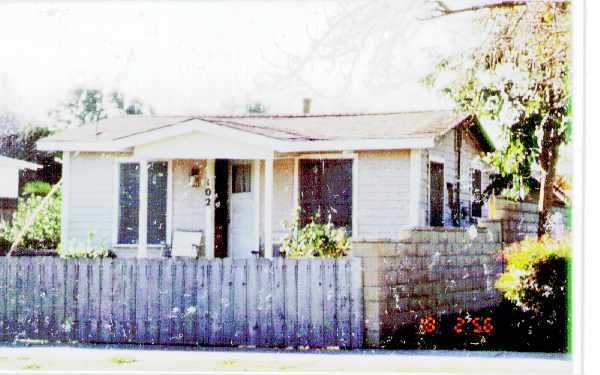 102 W Ramona St in Ventura, CA - Building Photo - Building Photo