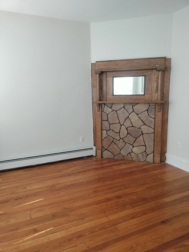 49 Barbara St, Unit 3