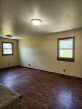 623 S Edmunds St in Mitchell, SD - Building Photo - Building Photo
