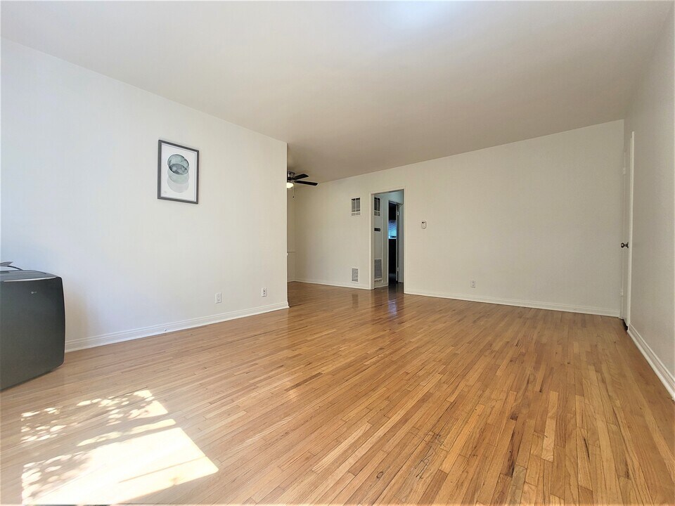 1417 Holt Apartments in Los Angeles, CA - Building Photo