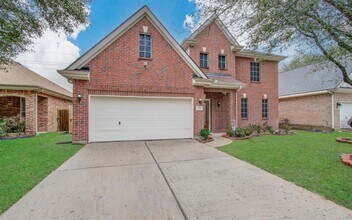 4610 Plum Forest Rd in Houston, TX - Building Photo - Building Photo
