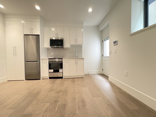 property at 7495 Aubrey St