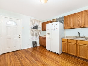 2628 S Kedzie Ave, Unit Garden in Chicago, IL - Foto de edificio - Building Photo