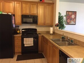 3023 Edward Stec Blvd in Edison, NJ - Building Photo - Building Photo