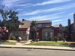 4296 W Regency Ave in Fresno, CA - Building Photo - Building Photo