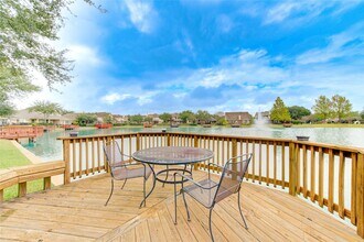 5802 Horseshoe Falls in Missouri City, TX - Building Photo - Building Photo
