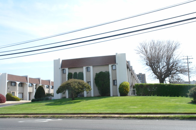 470 2nd Ave in Long Branch, NJ - Building Photo - Building Photo