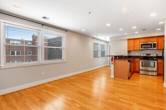 1628 C St SE in Washington, DC - Building Photo - Building Photo