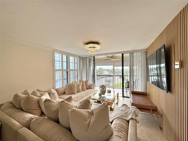 property at 8 Royal Palm Way