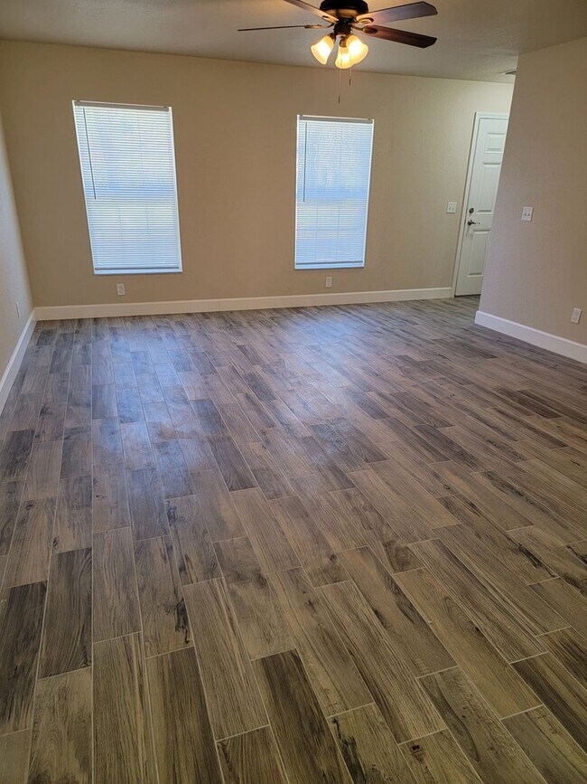 755 N Vermeer Way in Inverness, FL - Building Photo - Building Photo