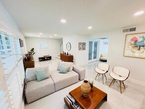 417 Aledo Ave in Coral Gables, FL - Building Photo - Building Photo
